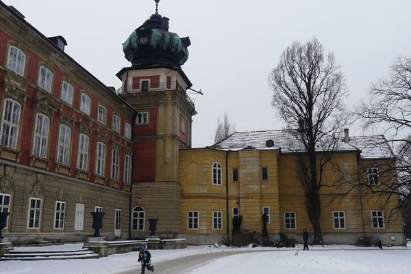 Wczesnobarokowy  (XVII) zamek Lubomirskich w Łańcucie.