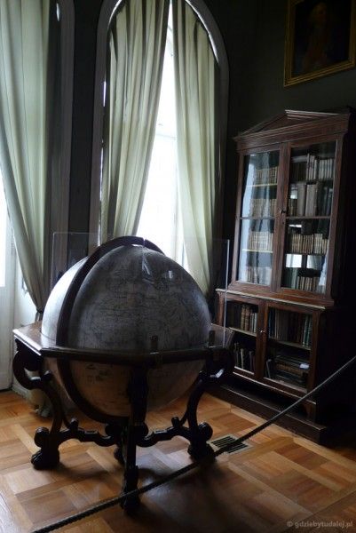 Globus z XVII w.