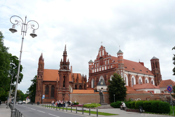 Gotyckie kościoły w Wilnie - Św. Anny i Berndynów.