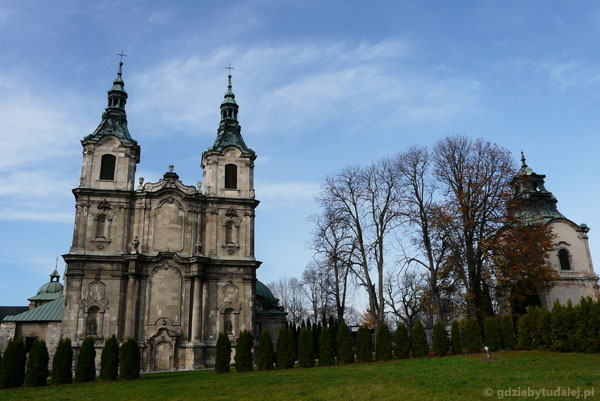 Kościół św. Wojciecha (XVIII przeb. barok.) w Jędrzejowie.