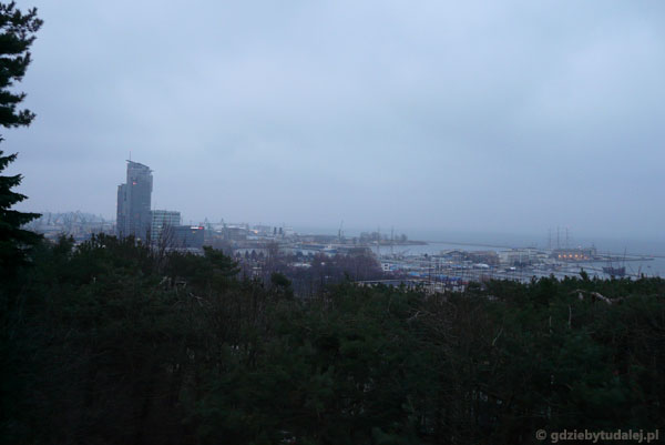 Panorama Gdyni z dzielnicy Kamienna Góra.