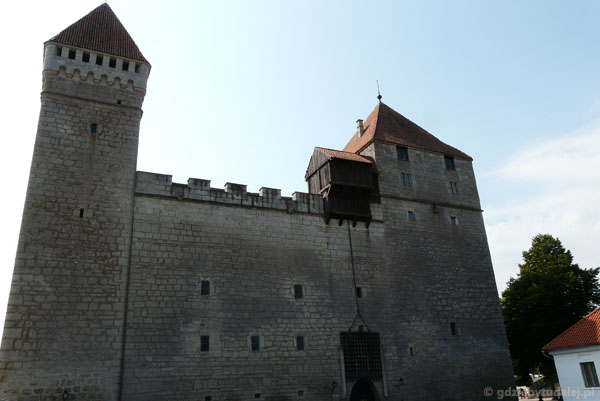 Najlepiej zachowana średniowieczna warownia w Estonii.