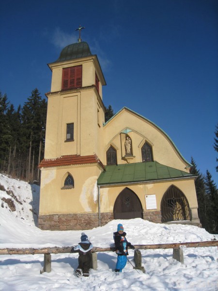 Kościół Św. Józefa (pocz. XX) w Svobodzie nad Upou.