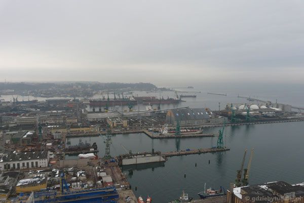 Widok na port w Gdyni.