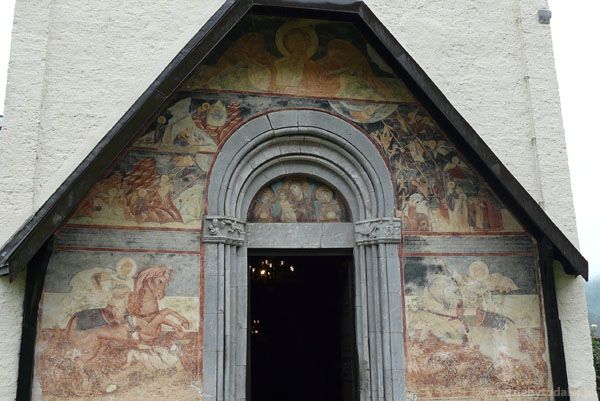 XIII-wieczne freski...