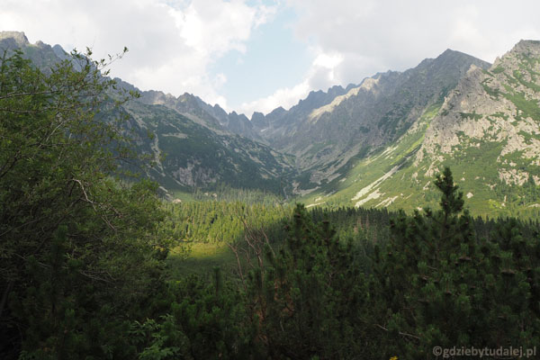 Widok na otoczenie Doliny Mięguszowieckiej.
