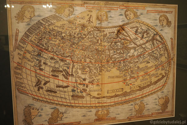 Oglądamy tu m.in. kolekcję dawnych map. Tak kiedyś wyobrażano sobie naszą Ziemię!