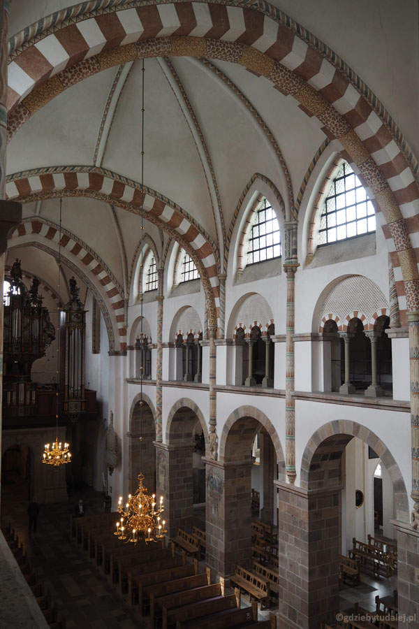 Wnętrze katedry w Ribe