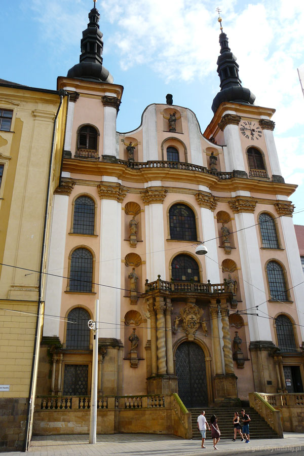 Barokowy kościół MB Śnieżnej powstał na początku XVIII w.